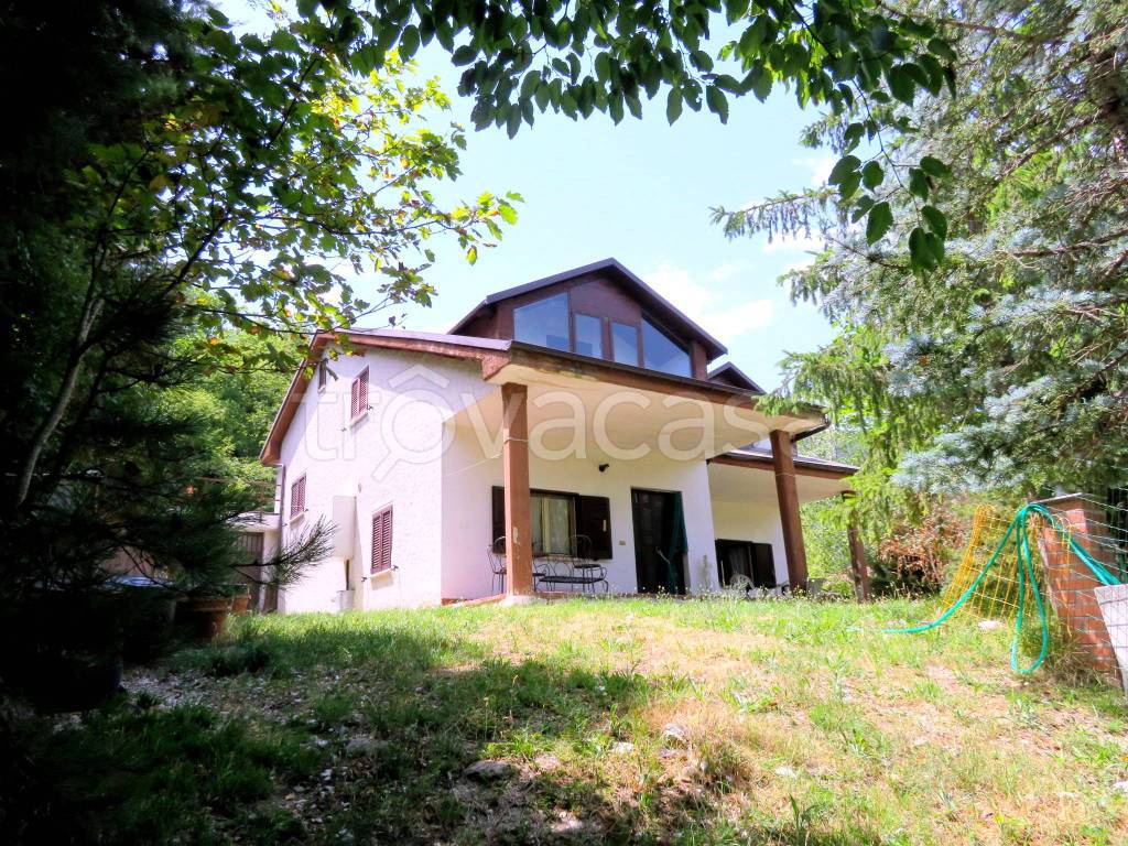 Villa a Schiera in vendita a San Ginesio comunale di San Liberato
