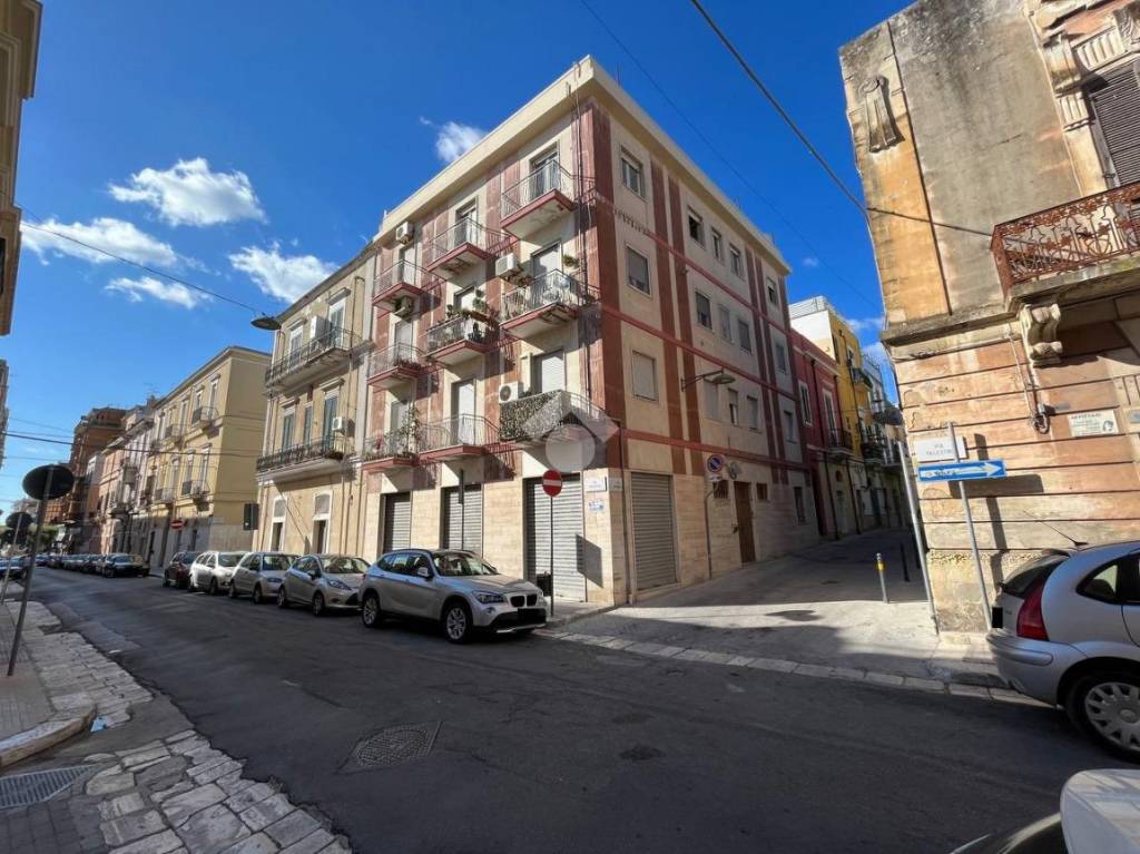 Appartamento in vendita a Brindisi via Luciano Manara, 16