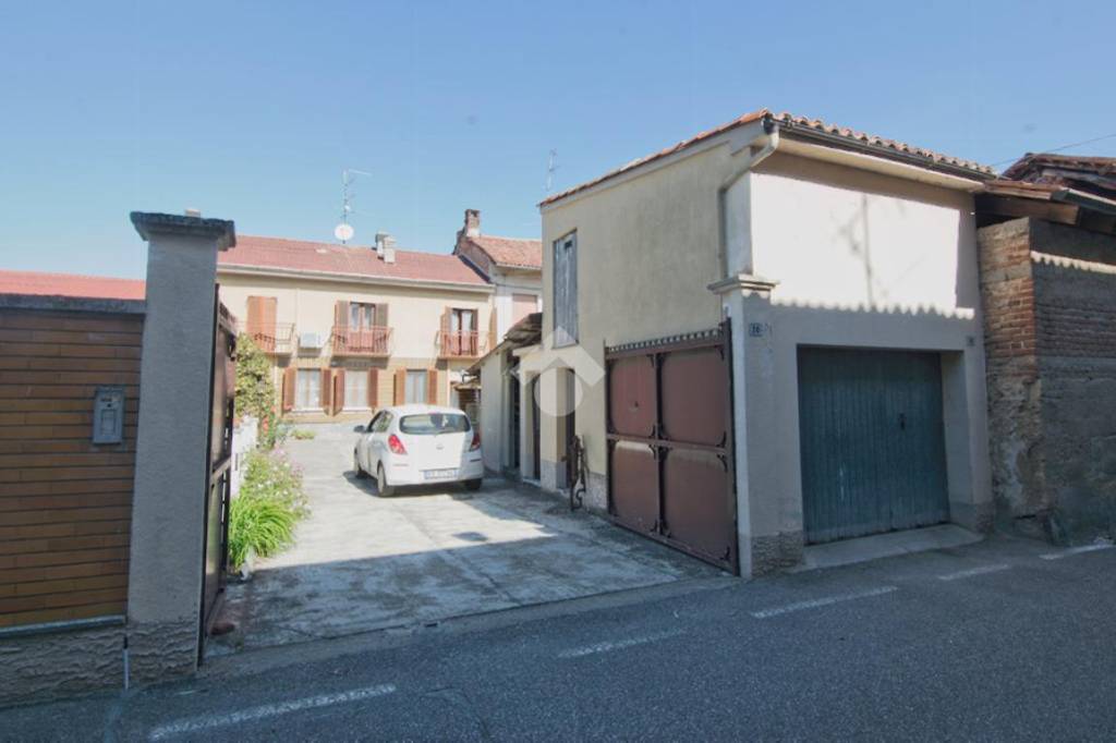 Casa Indipendente in vendita a Motta de' Conti via Molino, 20