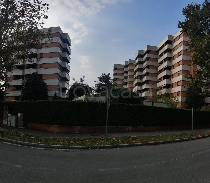 Appartamento in in vendita da privato a Cologno Monzese via Amerigo Vespucci, 2