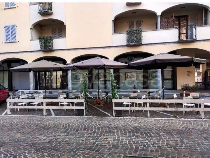 Bar in in vendita da privato a Solaro via Giuseppe Mazzini, 17