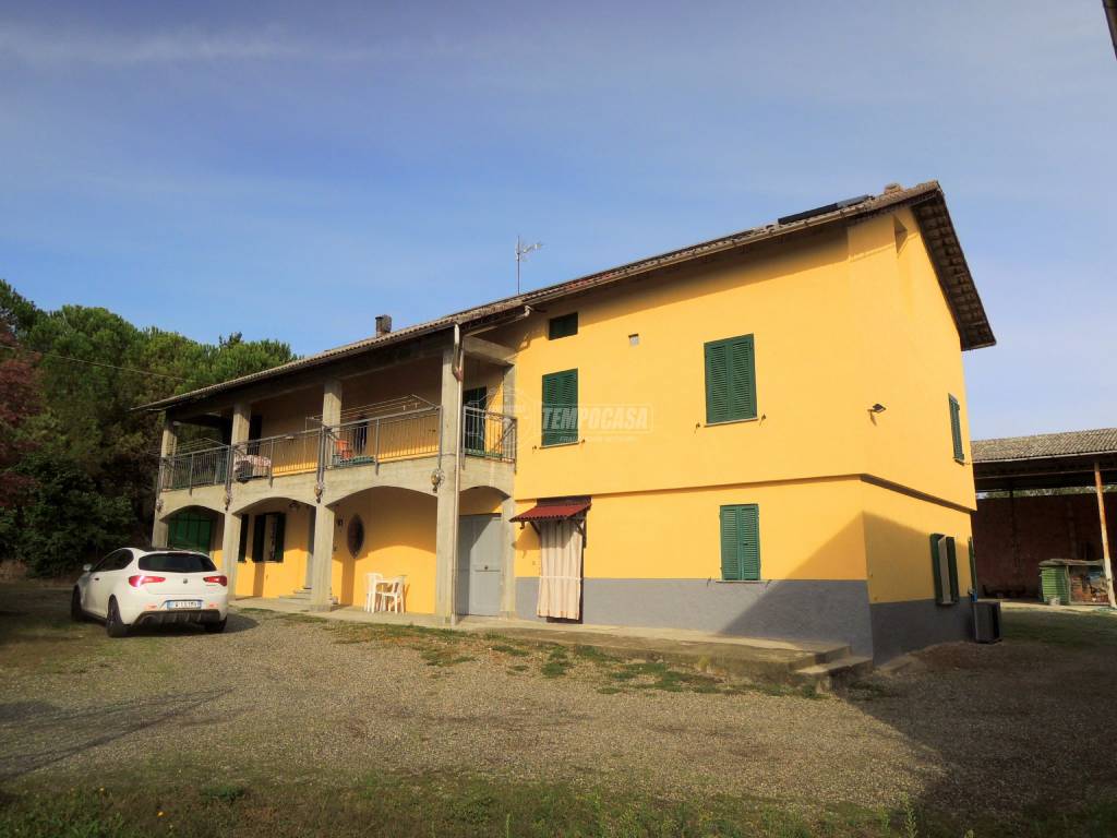 Villa in vendita a Rocca Grimalda località San Giacomo, 36