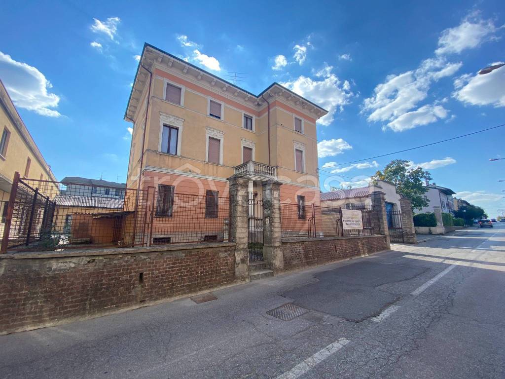 Villa in vendita a Verolanuova via Giuseppe Mazzini, 17