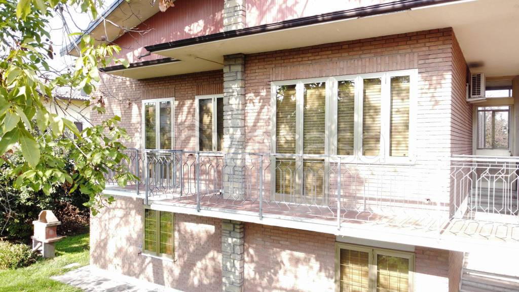 Appartamento in vendita a Castelnuovo Rangone via Zenzalose, 31