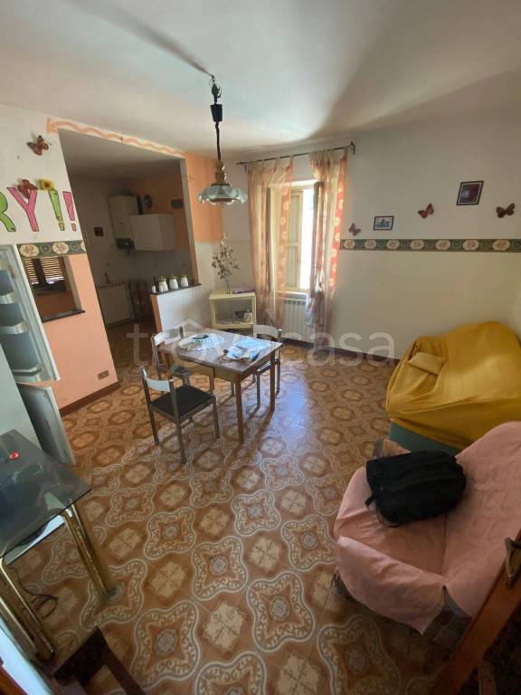 Appartamento in in vendita da privato a Civitella Roveto via San Bartolomeo, 19