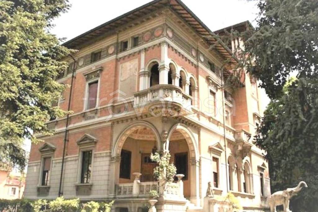 Villa in in vendita da privato a Reggio nell'Emilia via della Racchetta
