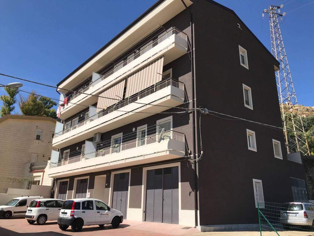 Appartamento in in vendita da privato a Enna via Pergusa, 205
