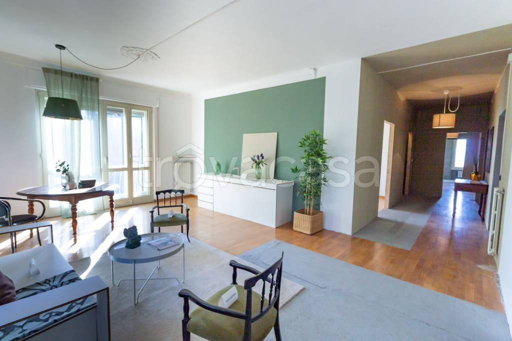 Appartamento in vendita a Rivarolo Canavese corso Torino, 163