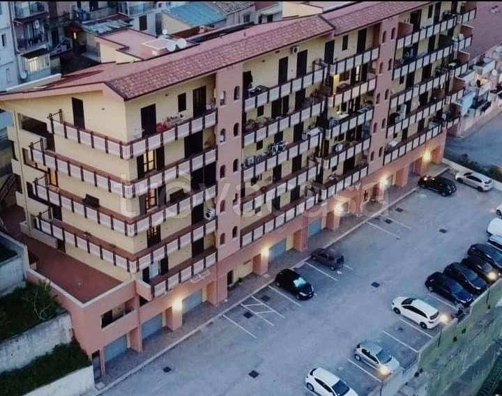 Appartamento in vendita a Monreale via Polizzi, 27
