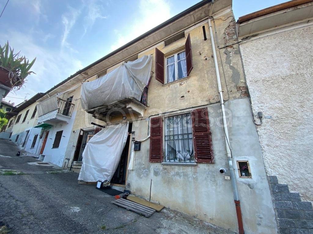 Casa Indipendente in vendita a Castelnuovo Belbo