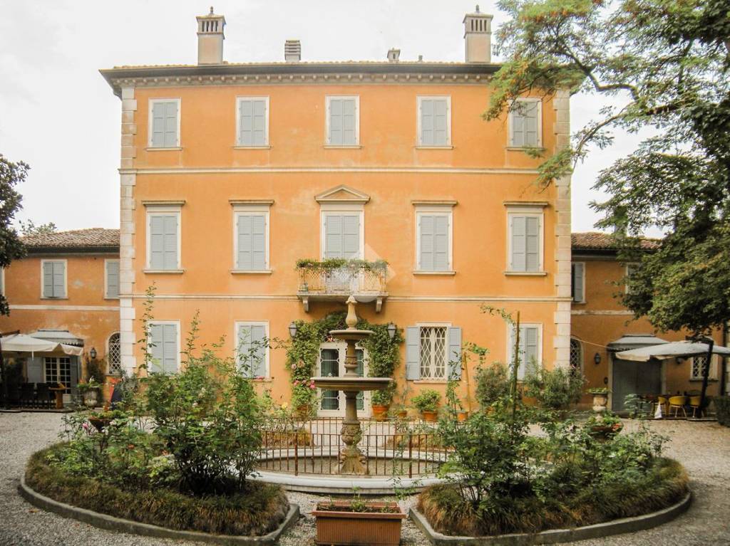 Villa Bifamiliare in vendita a Correggio via s. Martino, 7
