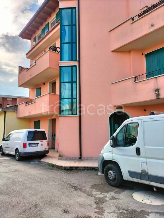 Appartamento in in vendita da privato a Poggio Rusco via Martiri della Libertà, 47