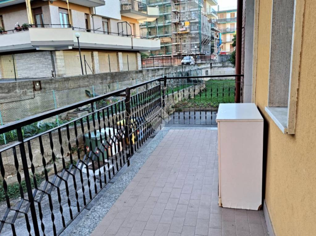Appartamento in vendita a Borghetto Santo Spirito via Edmondo De Amicis, 7
