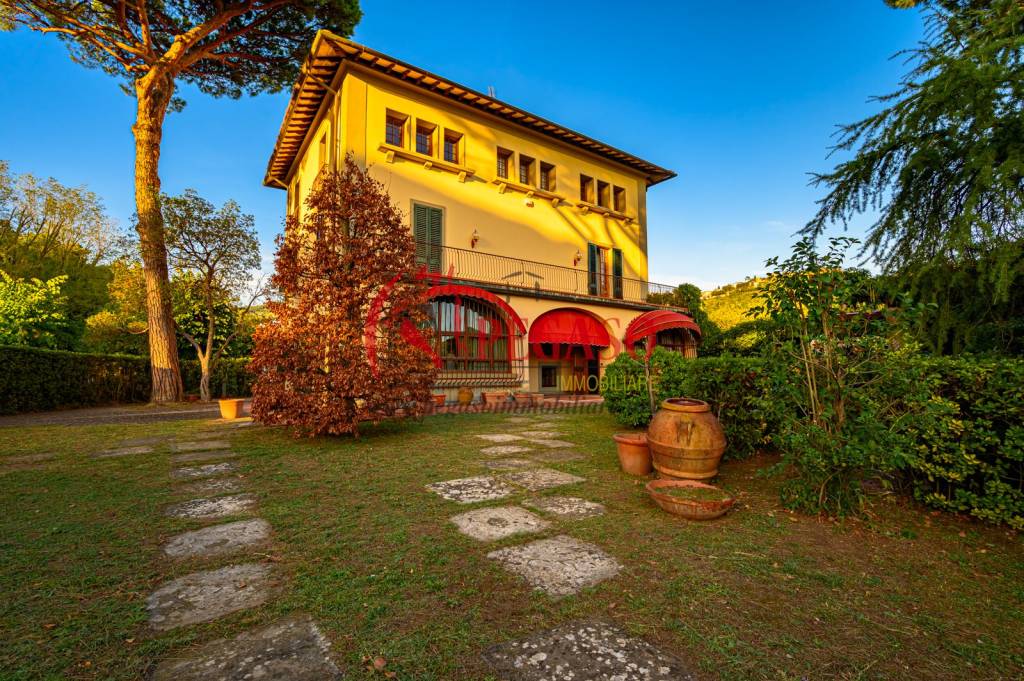 Villa in vendita a Montecatini-Terme via delle Panteraie
