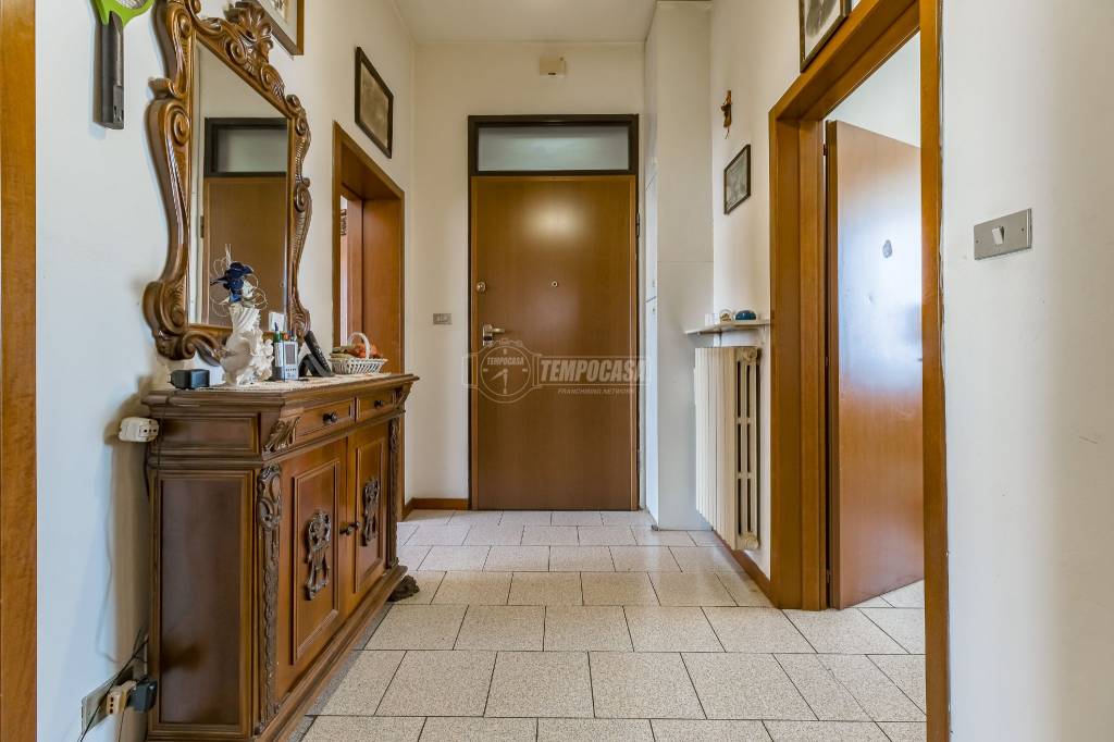 Casa Indipendente in vendita a Bologna via Marco Celio