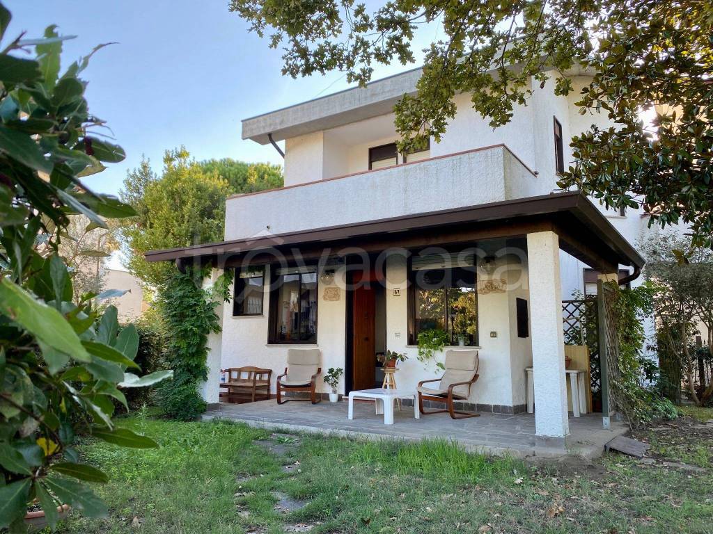Villa in in vendita da privato a Comacchio viale del Lago, 1