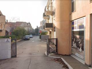 Posto auto in vendita a san benedetto del tronto via enrico toti, 45