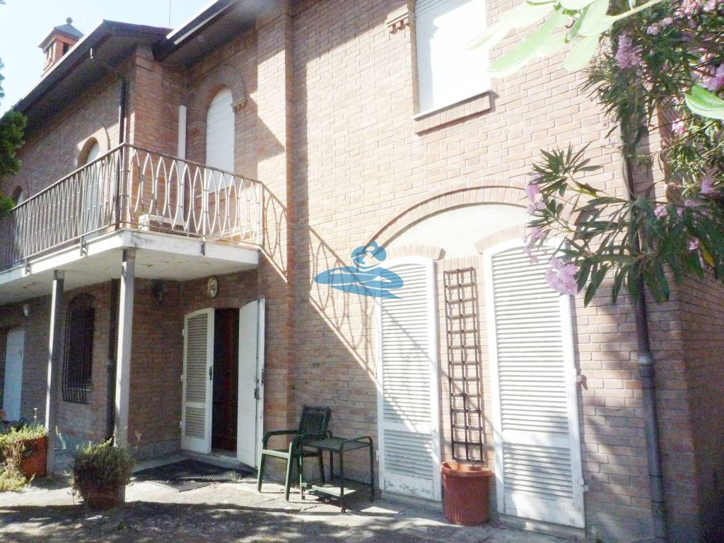 Villa Bifamiliare in vendita a Ravenna via Cividale, 20