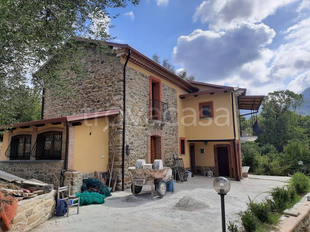 Villa in vendita a Moio della Civitella ss488