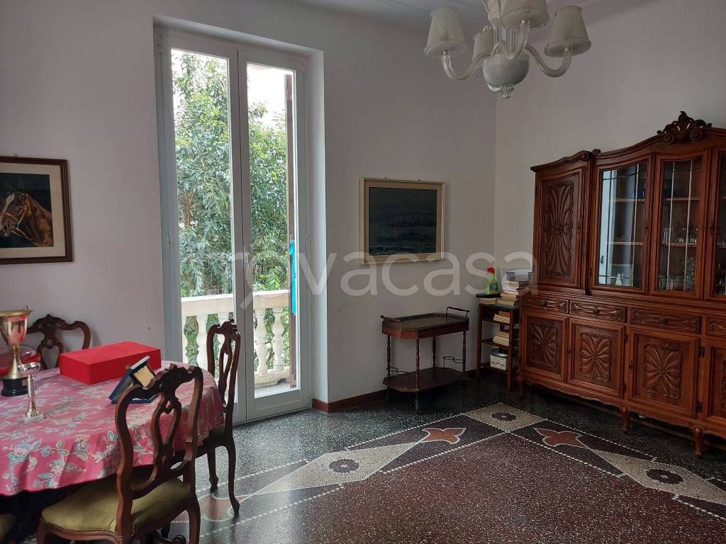 Appartamento in vendita a Genova via Giuseppe Galliano