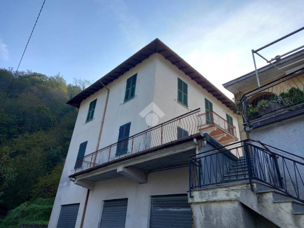 Casa Indipendente in vendita a San Colombano Certenoli via mulinetto, 7