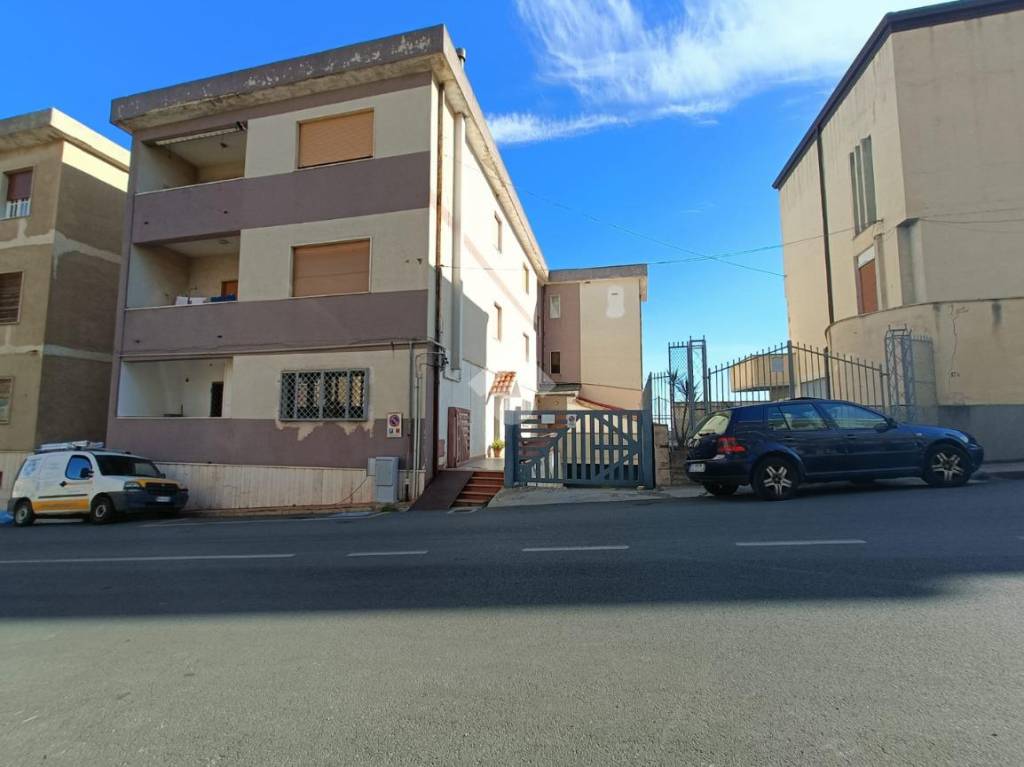Appartamento in vendita a Corigliano-Rossano viale rimembranze, 15