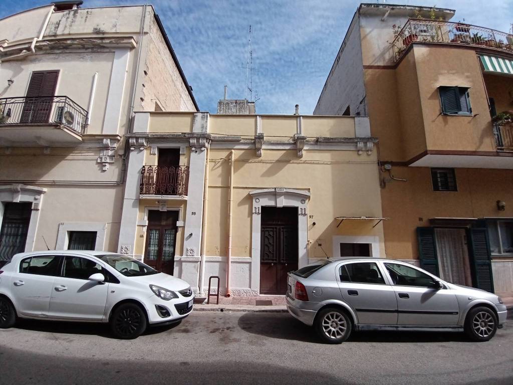 Casa Indipendente in vendita a Triggiano via Vincenzo Monti, 55