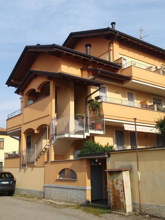 Appartamento in in vendita da privato a Parabiago via Monte Grappa, 1