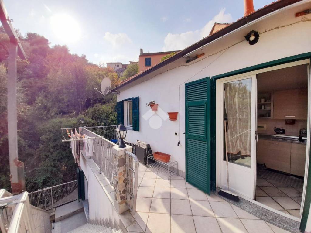 Casa Indipendente in vendita a Diano Arentino via Villatalla, 21