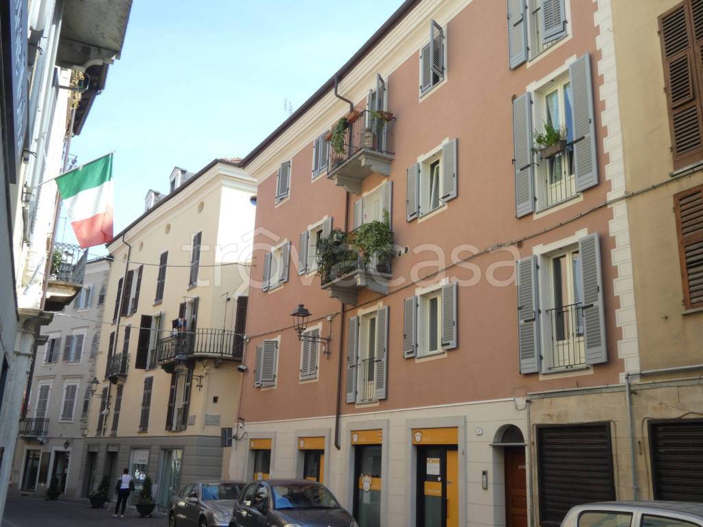 Appartamento in vendita a Mondovì via Giovanni Battista Beccaria, 8