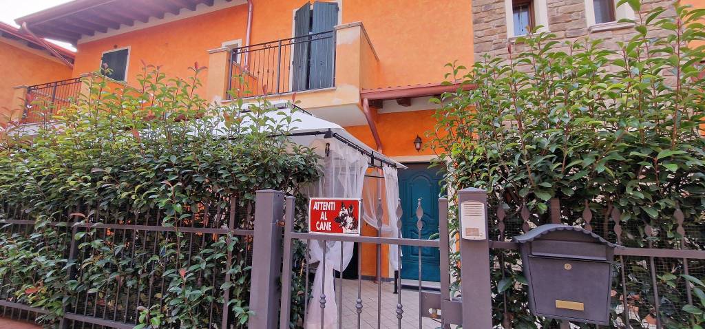 Villa a Schiera in vendita a Pontevico via Ferramola, 17