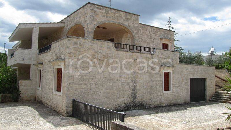 Villa Bifamiliare in in vendita da privato a Fasano viale del Castelluccio, 51
