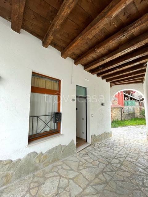 Appartamento in in vendita da privato ad Alpago via Castello, 35
