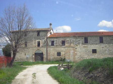 Casale in vendita a Castel Ritaldi castel Ritaldi