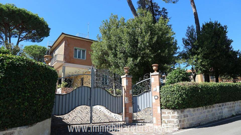Villa in vendita a Castel Viscardo