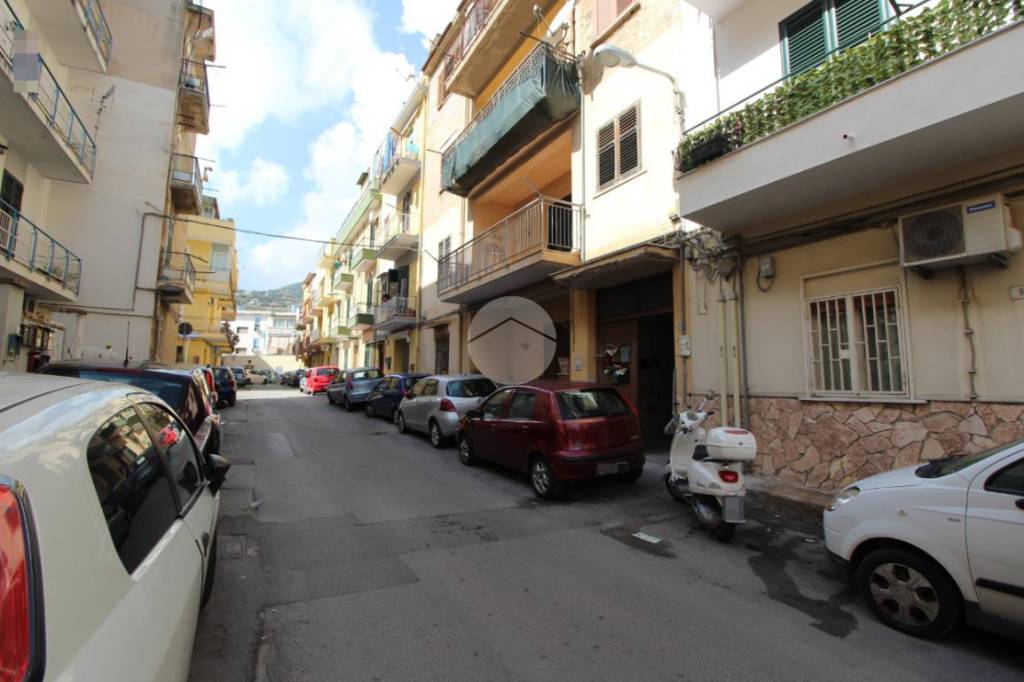 Appartamento in vendita a Palermo via Vincenzo Cervello, 11