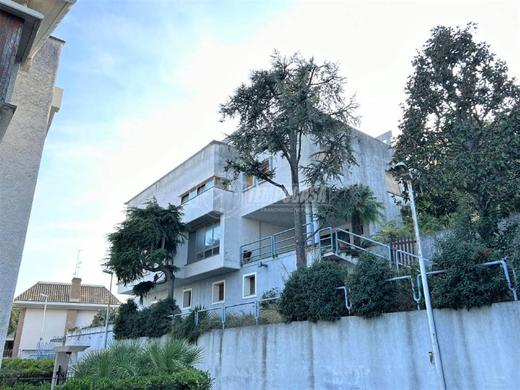 Villa Bifamiliare in vendita a San Benedetto del Tronto via p. Sigismondo Damiani 13