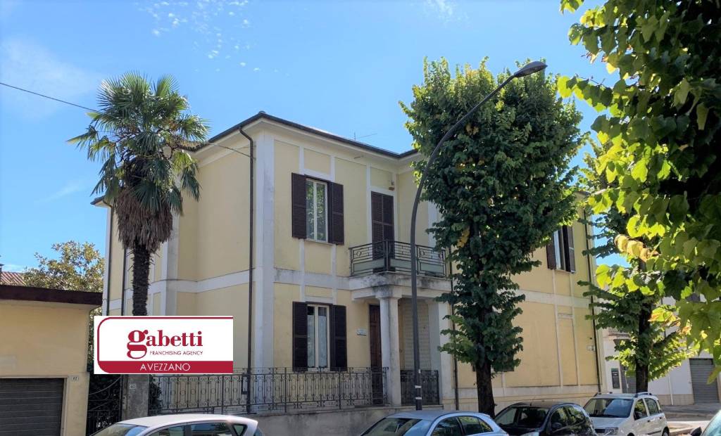 Villa in vendita ad Avezzano via Luigi Vidimari, 40