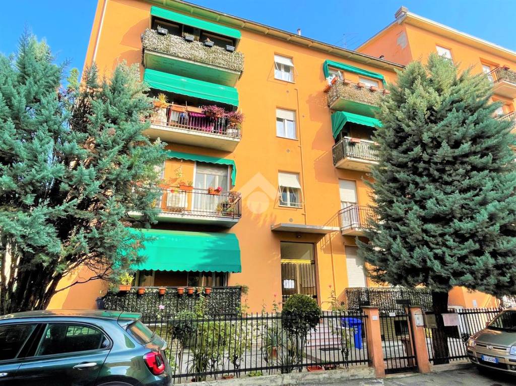 Appartamento in vendita a Parma via Bertolotti, 3