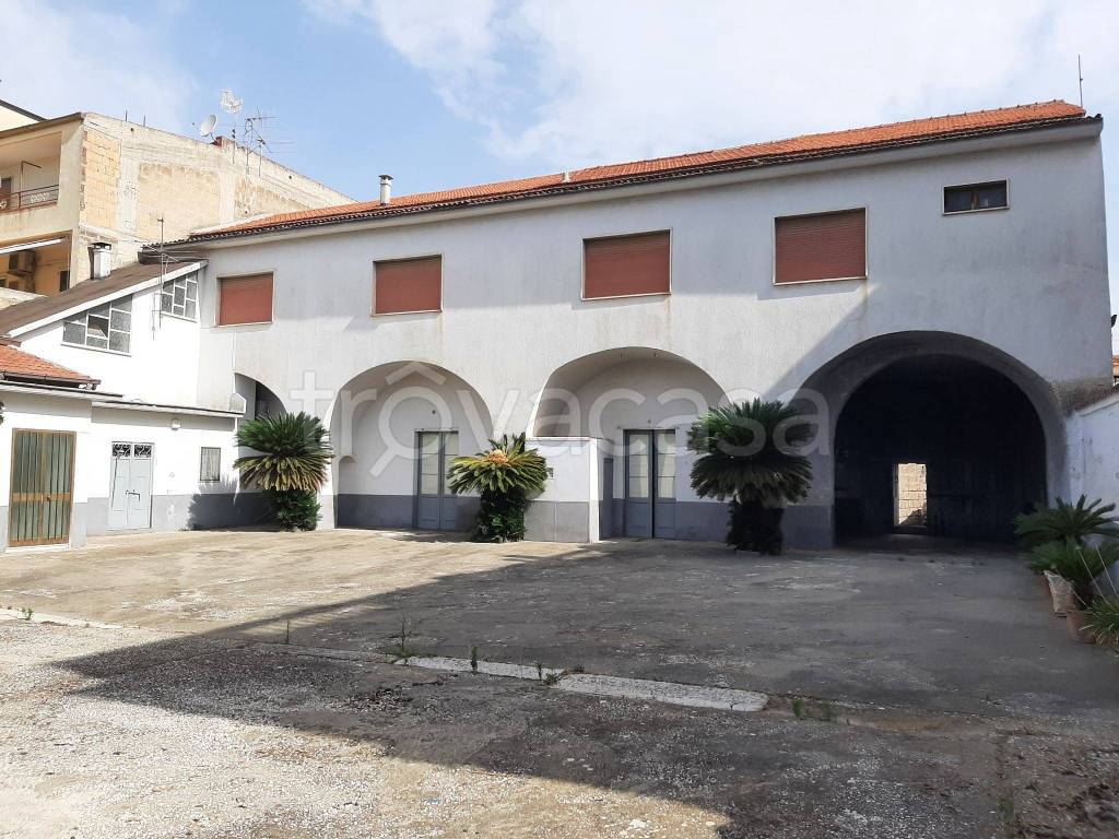 Casale in in vendita da privato a Santa Maria Capua Vetere via Saverio Mercadante, 7