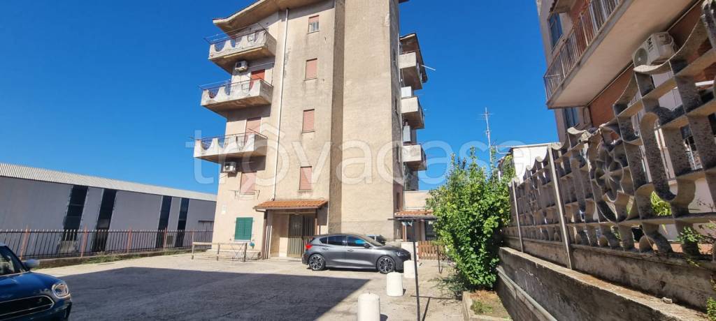 Appartamento in vendita ad Albano Laziale via dei Tulipani, 40