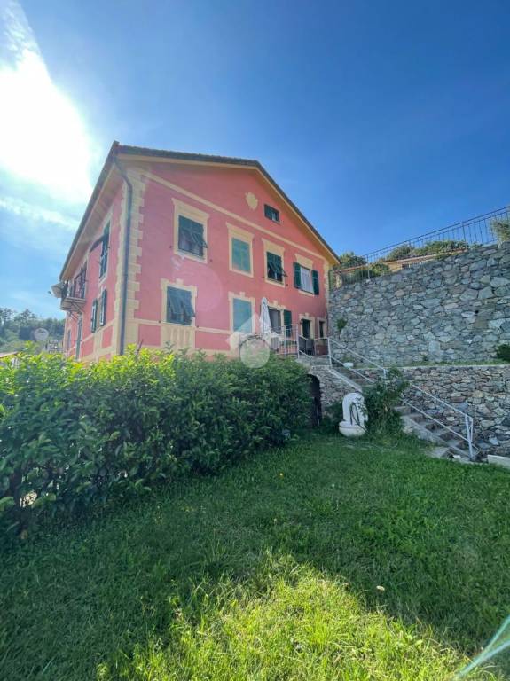Villa a Schiera in vendita ad Albissola Marina via poggio del sole, 7