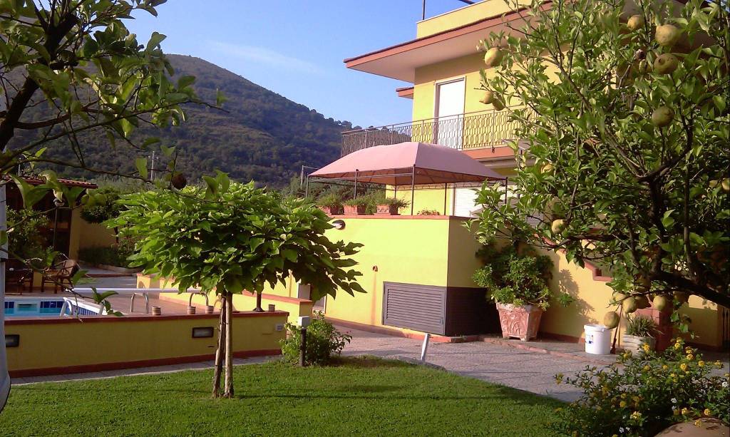 Villa in in vendita da privato a Sessa Aurunca via San Sebastiano, 13