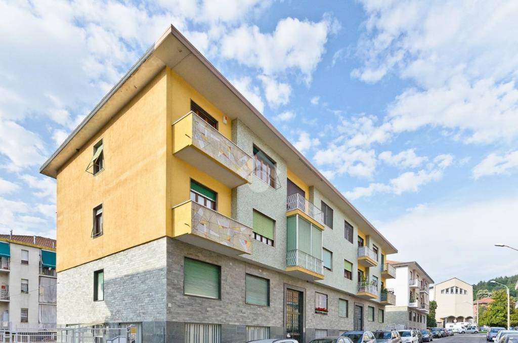 Appartamento in vendita a Torino via carlo dalla porta, 11