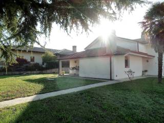 Villa in vendita ad aquileia 