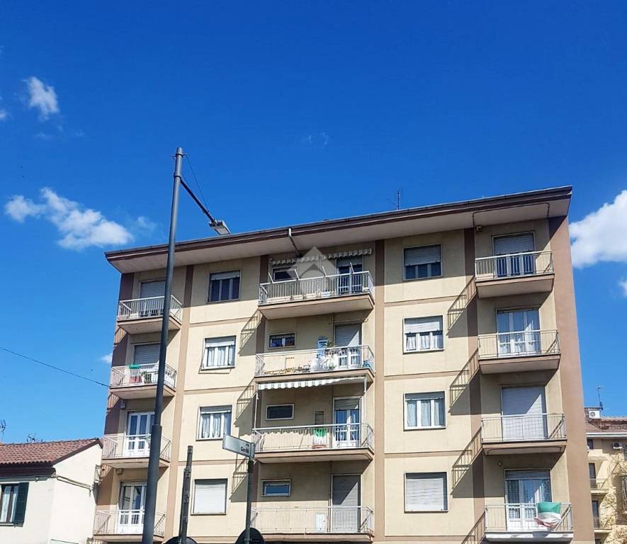 Appartamento in vendita ad Asti corso g. Minzoni, 117