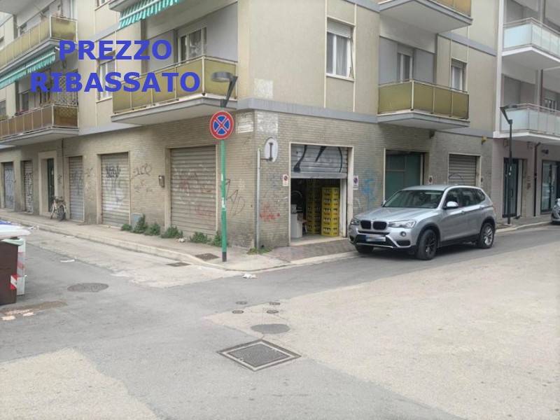 Garage in vendita a Pescara via Ludovico Ariosto