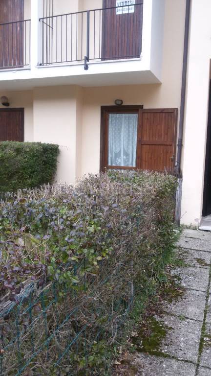 Villa a Schiera in in vendita da privato a Rocca Pia via Fosso Capodacqua, 24