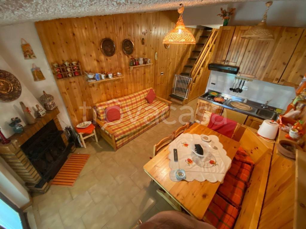 Appartamento in in affitto da privato a Cotronei villaggio Palumbo, 33