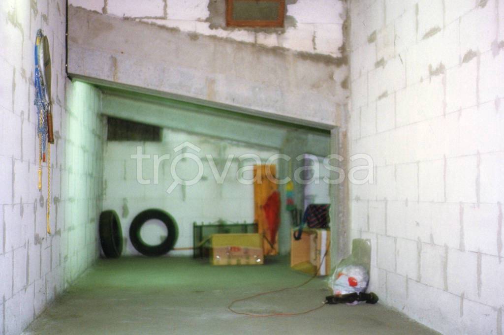 Garage in vendita ad Alessandria via Fiume, 26